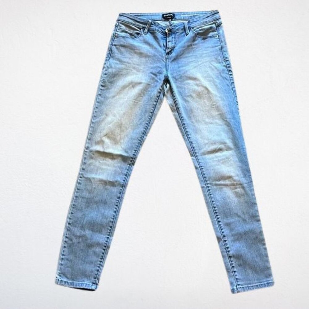Bebe Heartbreaker Skinny Jeans Light Wash Size 29